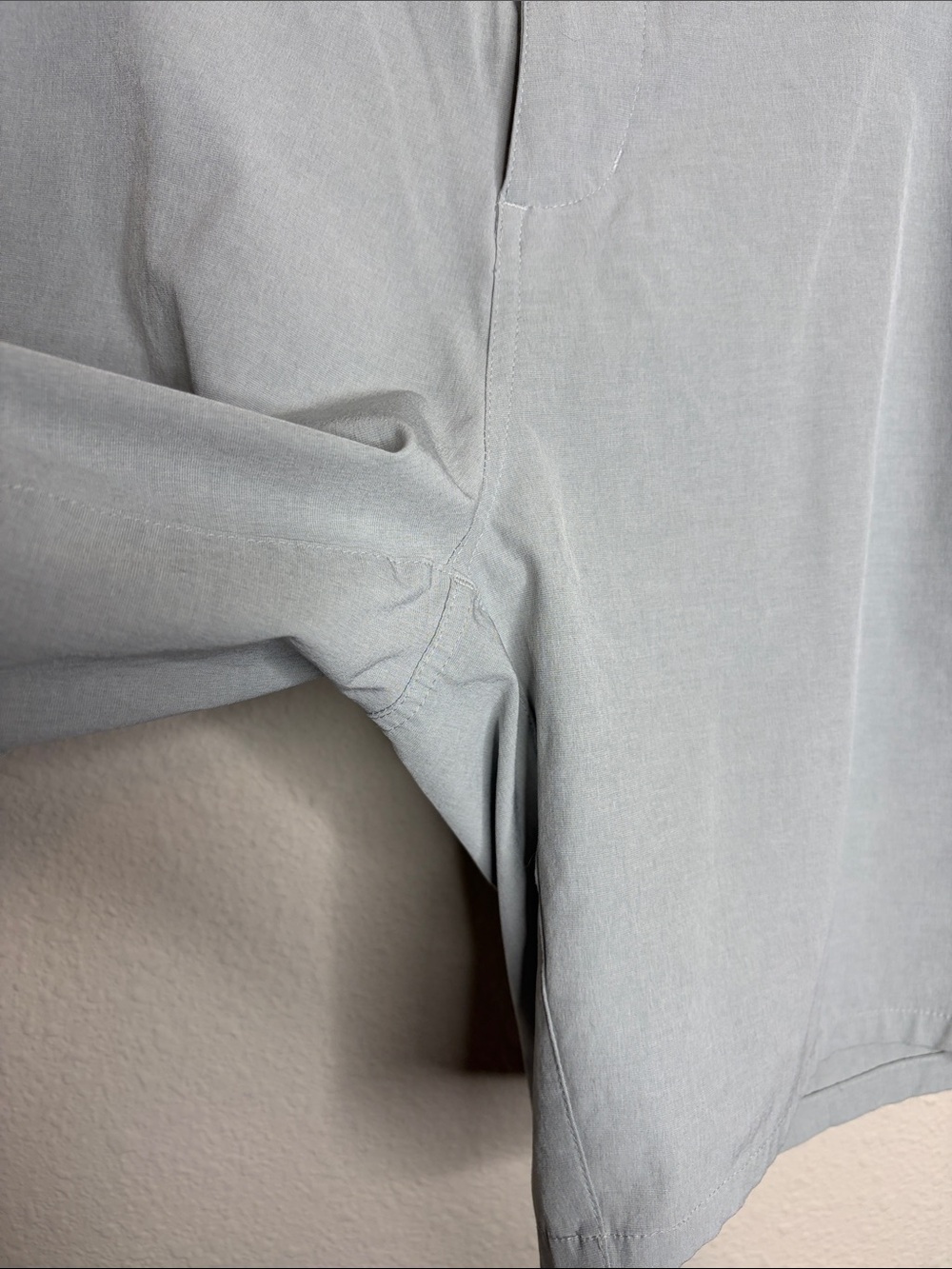 Vuori | Men’s Aim Shorts in Sky Grey Size 33 - Picture 3 of 6